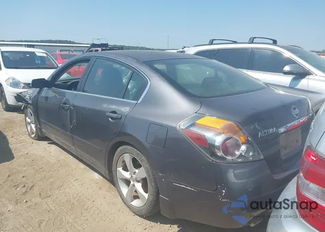 2007 Nissan Altima 2.5 S из США, поврежденный, VIN 1N4AL21E17C197115